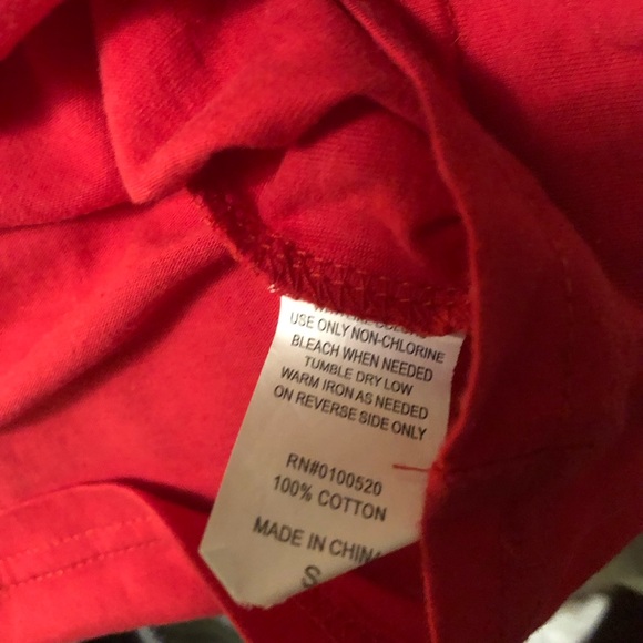 hello kitty t-shirt xs? - Picture 3 of 3